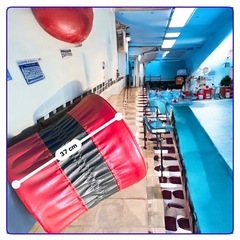 FOR →1950's STYLE CAFE ←昭和レトロ レザー スツール【無保証条件下】めちゃくちゃクールな イス 椅子 1960年代 革製椅子の画像