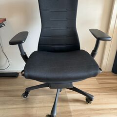 エンボディゲーミングチェア ロジクール シアンの画像