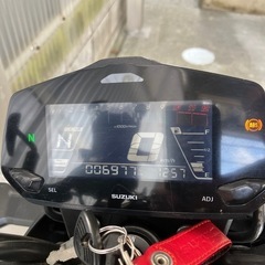 スズキ　250cc ジグサ　　7000キロ未満の画像