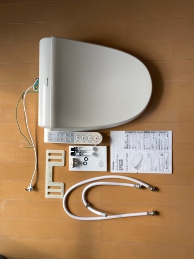 TOSHIBA ウォシュレット　便座 SCS-TCK1000