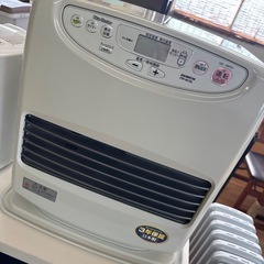 お取引予定　ファンヒーター　ダイニチ　2016年　9.0ℓ   中古の画像