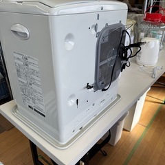 お取引予定　ファンヒーター　ダイニチ　2016年　9.0ℓ   中古の画像