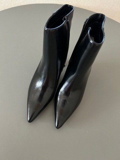 【新品】rienda ショートブーツ　Sサイズ