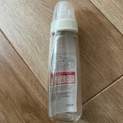 【新品未開封】ピジョン  哺乳瓶　スリム　240mlの画像