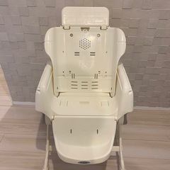 combi ハイロースウィングチェアの画像
