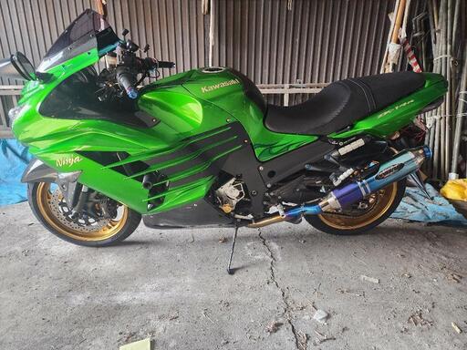 ZX14R フルカスタム (鈴木淳司) 横浜のカワサキの中古あげます