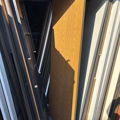 DIY 長机の天板　補修　大量　木材　コンパネ　リフォームの画像