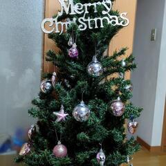 ニトリ　クリスマスツリー140センチ　飾り付きの画像