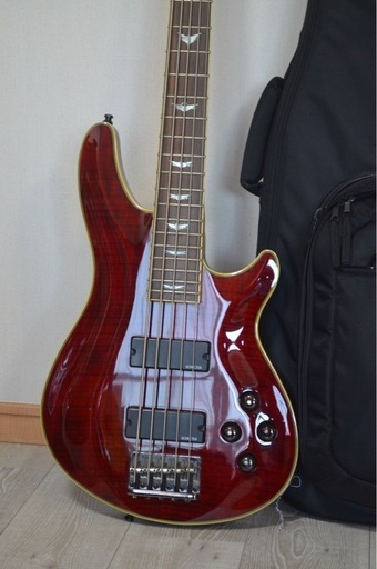 Schecter OMEN EXTREME-5 ベース
