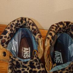 VANS  ヴァンズ〈23cm〉 ブーツ  スニーカーの画像