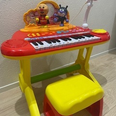 音の鳴らないアンパンマンピアノ　