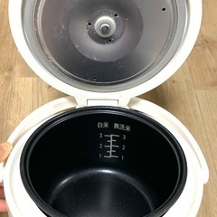 ネオーブ (NEOVE) 炊飯器 3合 NRS-T30A　シンプル　炊飯ジャー　米　1人暮らし　カップル　白　一人暮らし ひとり暮らし 無洗米 新生活 おしゃれ 二人暮らし 2人暮らし　ライスクッカー 内釜 保温  玄米  キッチン　家電 炊飯ジャー ホワイト　オフィス　事務所の画像
