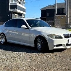 6MT 320i Mスポーツ BMWカープレイ　コンフォートアクセス