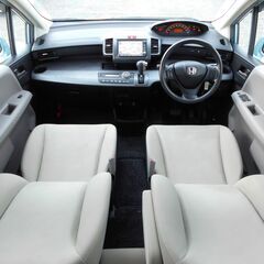 ⛄お買得価格‼⛄ローン通りやすいです❗️修復歴無●実走行42,000km●左側パワースライドドア●平成22年フリード　Gジャストセレクション　純正HDDナビ　フルセグTV　バックカメラ　ステアリングリモコン　ETC　キーレス　予備検査付の画像