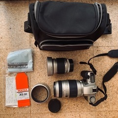 カメラ　フィルム一眼レフカメラ