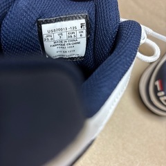 FILA スニーカーの画像