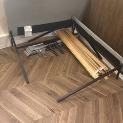 IKEA　ベッドフレーム