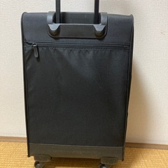 スーツケースの画像