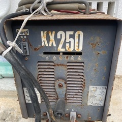 エンジンヴェルダー、200V溶接機、エンジン発電機の画像