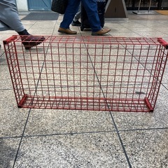 ベッド下　ラック　赤の画像