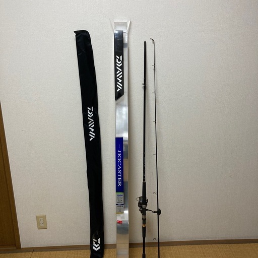 ダイワ　釣竿、リール（PEライン付）、ケース