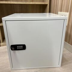 【取引中】金庫・オフィス用にも使用可能　ダイヤル式/鍵付き