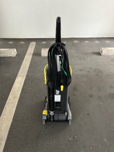 ケルヒャー　床洗浄機