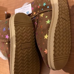 新品未使用⭐︎冬用もこもこブーツ18センチの画像