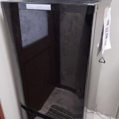 【栃木県小山市引き渡し】三菱電機 冷蔵庫 MR-P15Y-B 黒の画像
