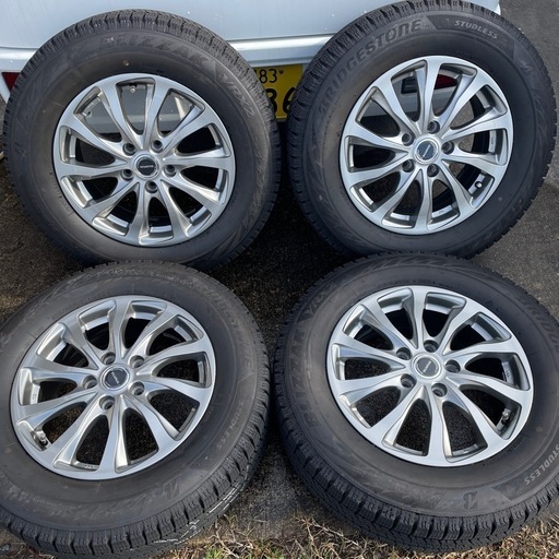 美品 バリ山　ブリヂストン　ブリザック VRX2 スタッドレス　ホイールセット