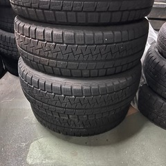 185/60R15 スタッドレス　ピレリィー　4本 組み替え工賃込み