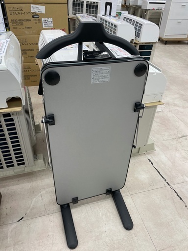 東芝 ズボンプレッサー 2019年製 HIP-T36