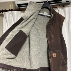 Carhartt Mサイズ ブラウンベスト Carhartt（カーハート） ワッペン付き ダックベスト ブラウン Mサイズ