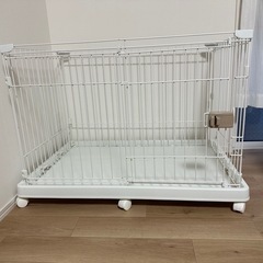ペット用ゲージ
の画像