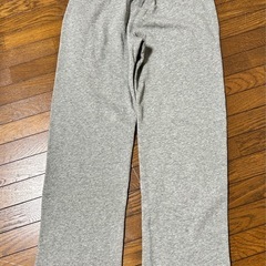 ☆未使用タグ付き☆ホリスター　スウェットパンツメンズM
の画像