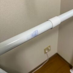 ワンタッチ突っ張り２段ハンガーラック・無料の画像