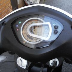 SYM　GT125　4スト　走行１千キロ代　バッテリー新品　スペアキー有　Eオイル交換済の画像