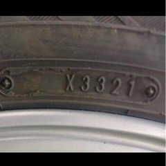 スタッドレスタイヤの画像