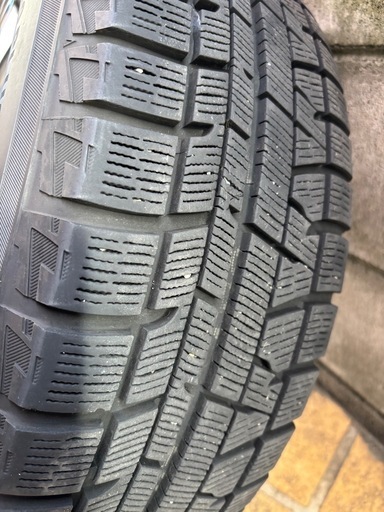 中古ホイル付き　スタッドレスタイヤ 215/60R17 96Q ヨコハマ アイスガードファイブ プラス iG50 YOKOHAMA i