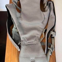 アップリカ　抱っこ紐　ベビーの画像