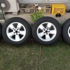 Jeepパトリオット用スタッドレスタイヤ、ホイールセット