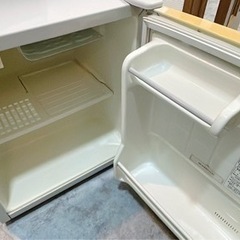 ミニ冷蔵庫　備え付け冷蔵庫の画像