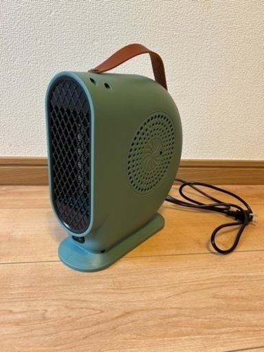 小型ファンヒーター（美品）