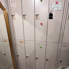【お譲りします】業務用ロッカー　2台【引取り限定】