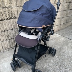 Combi コンビベビーカー　　　