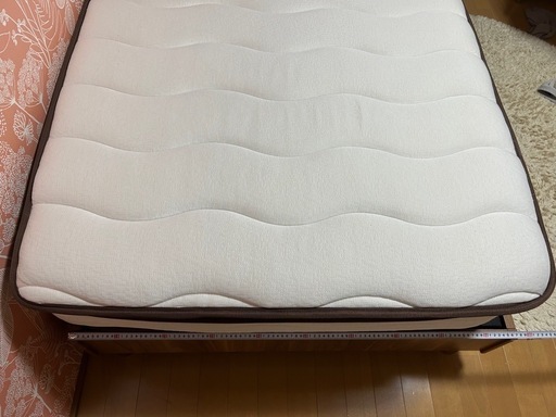 シングルベッド　マットレス付き