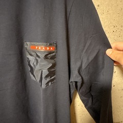 美品　PRADA 肩切返し　ロンT ポケット付　ラバーロゴ PRADA 肩切返し ロンT ポケット付 ラバーロゴ