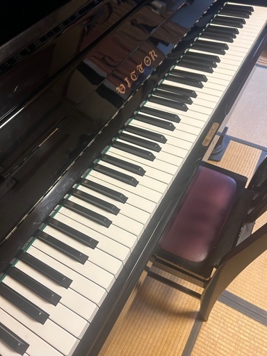 アップライトピアノ