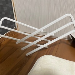 マグネット伸縮洗濯機バスタオルハンガーの画像
