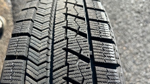 スタッドレスタイヤ　ブリヂストン ブリザック 　155/65R14 4本セット　2020年製　　　　　　